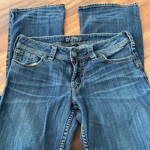 Silver jeans suki 30x30 16 in waist  30 inseam